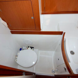 Sailboat Oceanis 43 Ibiza 1