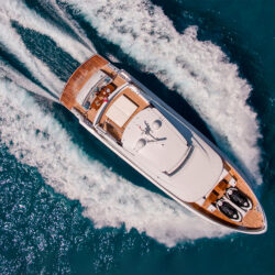 yacht Vanquish VQ82 Ibiza 2