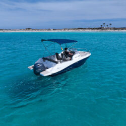 Jeanneau Cap Camarat 6.5 WA Ibiza 1